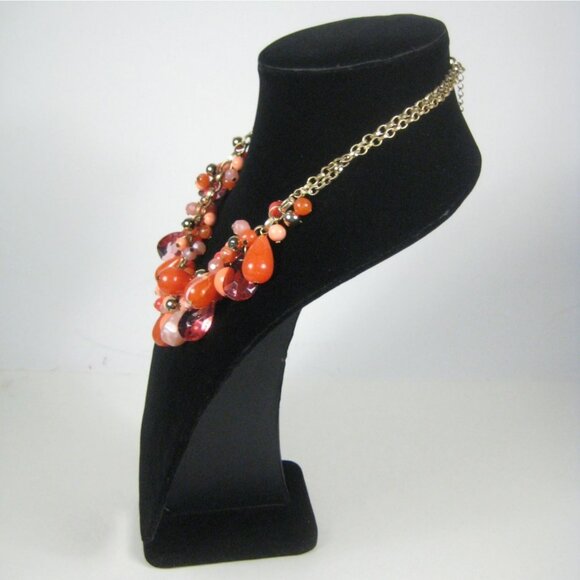 Goldtone Chain Plastic Beaded Charm Necklace 21 Inch Festival Runway Statement - Picture 6 of 9